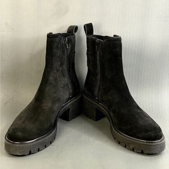 Chelsea & Violet Lottie Suede Lug Sole Platform Chelsea Booties womens size 9.5 - Picture 5 of 9